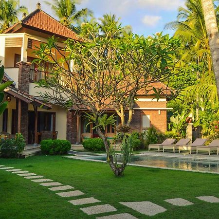 Villa Kelapa Candidasa ภายนอก รูปภาพ