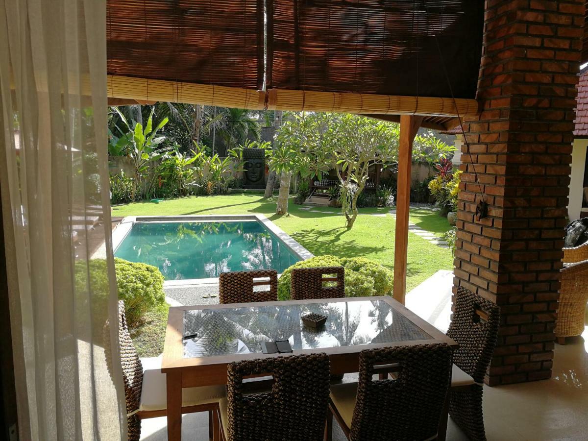 Villa Kelapa Candidasa ภายนอก รูปภาพ